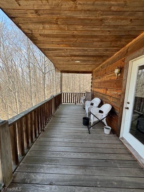 197 Mahogany Ct, Lansing, NC 28643 - view of deck