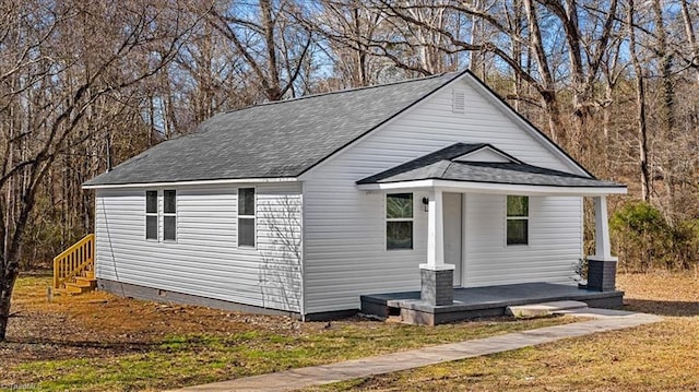 view of front of home with covered porch