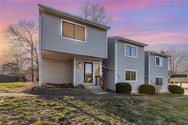 view of front of property with a front yard