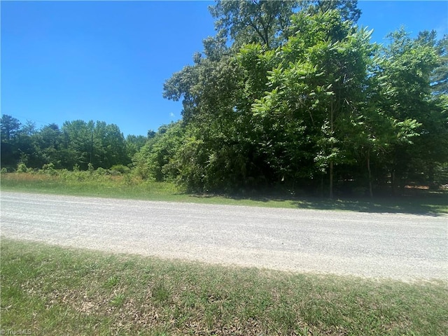 112 Whippoorwill Ln, Pelham, NC 27311