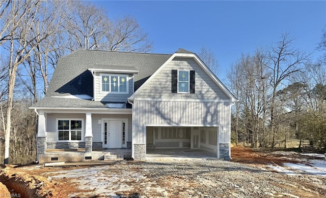 view of front of house with a garage