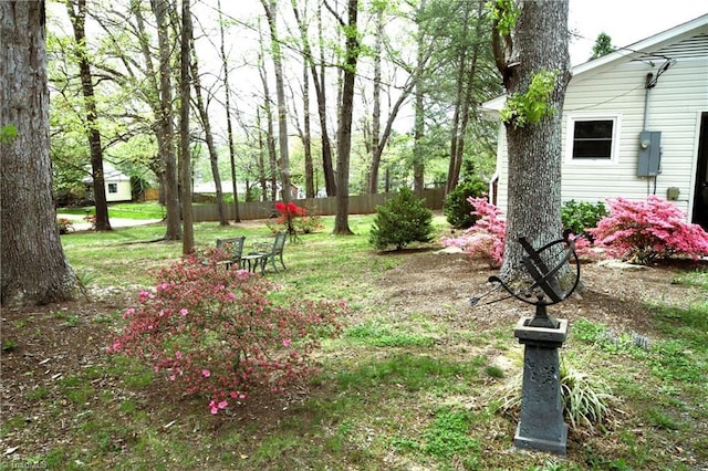 view of yard featuring fence