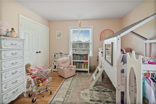 216 E Devon Dr, Mount Airy, NC 27030 - recreation room featuring wood finished floors