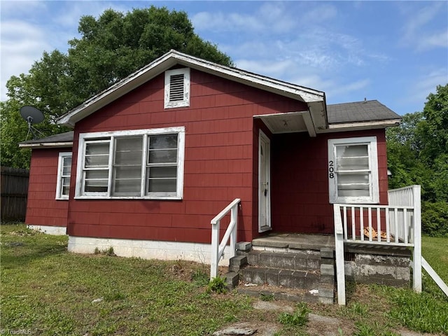 208-210 Long St, Thomasville, NC 27360 - view of front of property with a front yard