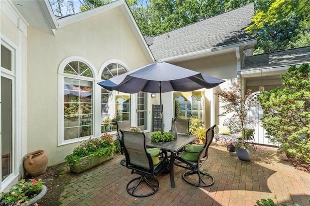 2792 Fieldwood Ct, Winston-Salem, NC 27106 - view of patio featuring outdoor dining area