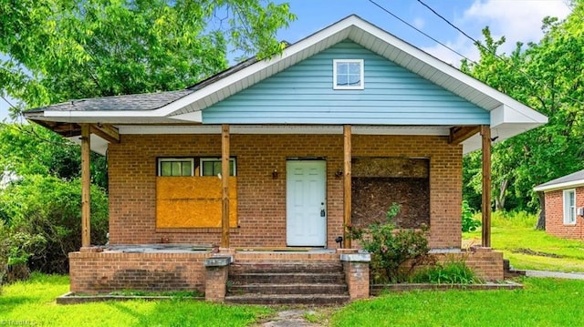 218 Robin Cir, Salisbury, NC 28144 - bungalow-style house featuring brick siding and covered porch