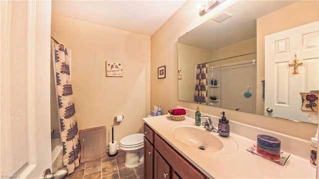 104 Tilleys Grove Dr, Kernersville, NC 27284 - full bathroom with vanity and a shower with shower curtain