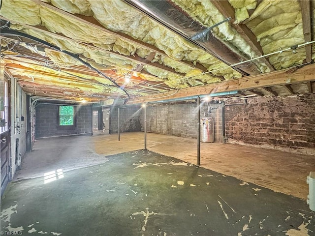 964 Mountain View Rd, North Wilkesboro, NC 28659 - basement with gas water heater