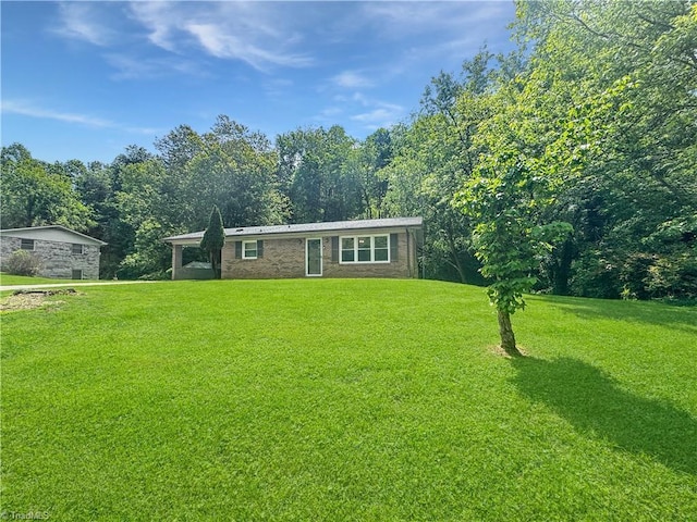 964 Mountain View Rd, North Wilkesboro, NC 28659 - view of front of home featuring a front lawn and a carport