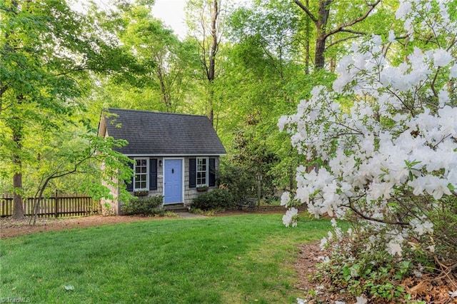 5001 Edinborough Rd, Greensboro, NC 27406 - view of outbuilding featuring fence and an outdoor structure