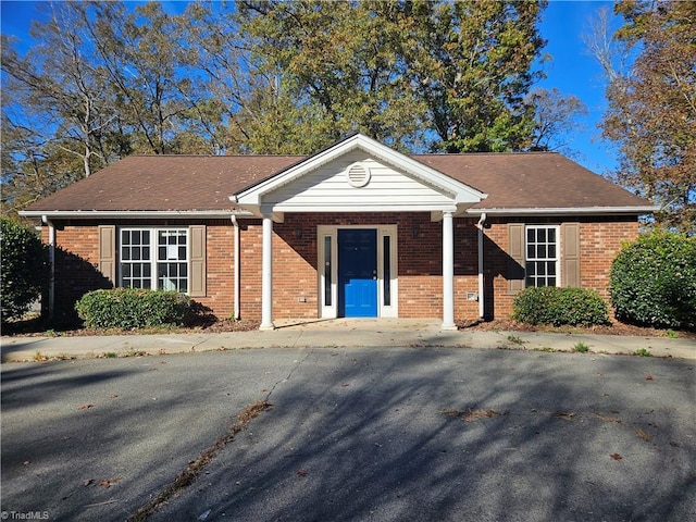 view of single story home