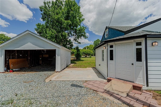 408 N Maple St, Graham, NC 27253 - view of detached garage