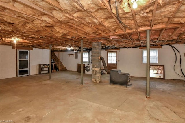 basement featuring washer and clothes dryer