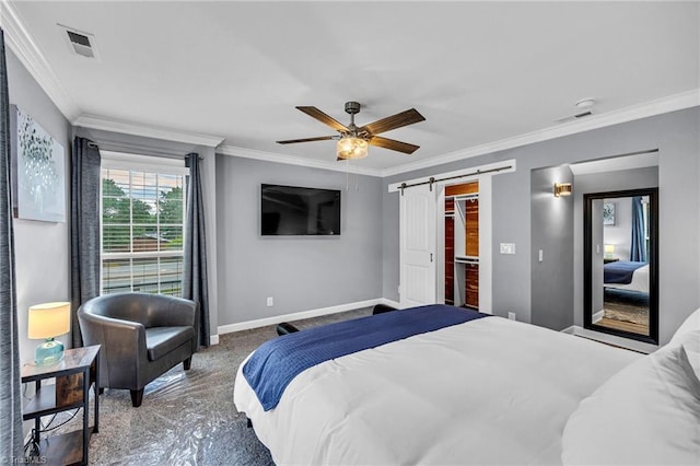 bedroom with crown molding, a barn door, and ceiling fan