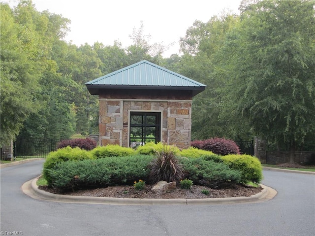 335 Healing Springs Dr, Denton, NC 27239