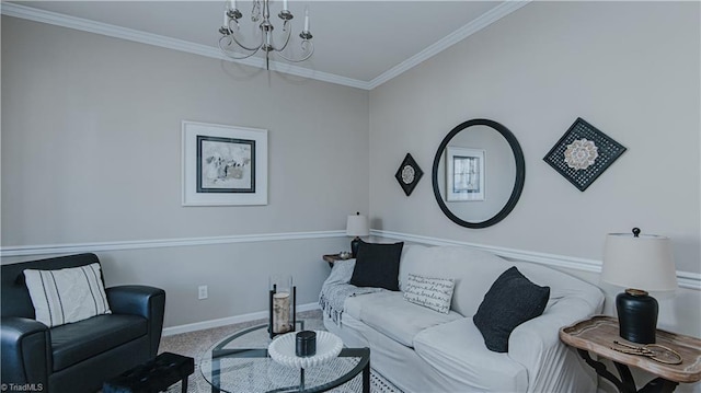 carpeted living room with a chandelier, baseboards, and ornamental molding