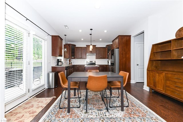 1117 Magenta Way, Kernersville, NC 27284 - dining space featuring dark wood-type flooring and recessed lighting