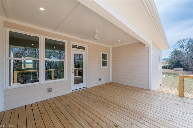 deck with ceiling fan