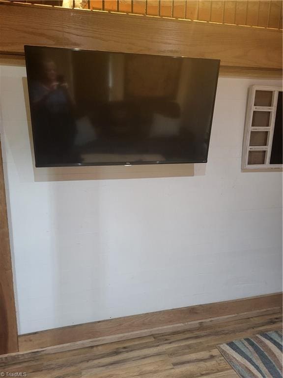 3273 N NC Highway 16, Millers Creek, NC 28651 - detailed view of wood finished floors and baseboards