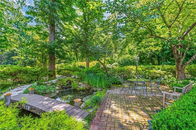 3500 Quarterstaff Pl, Winston-Salem, NC 27104 - view of patio / terrace