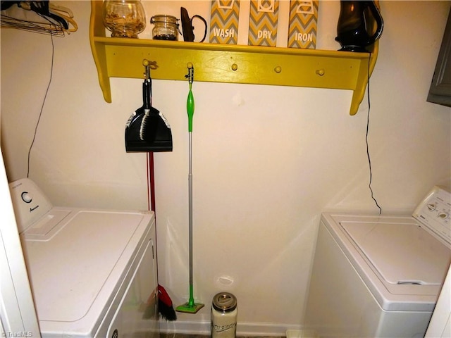 149 Pinewood Ln Unit 104, Bermuda Run, NC 27006 - laundry area with washer and clothes dryer