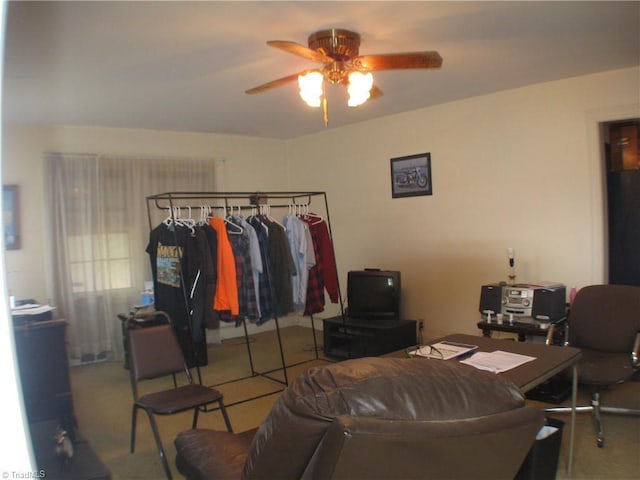 office with ceiling fan