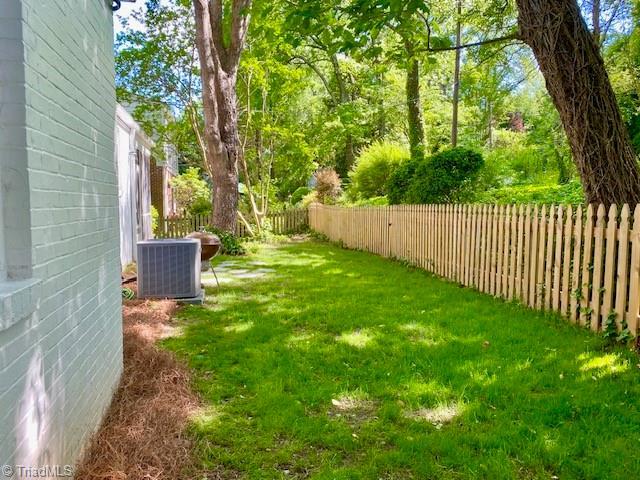 305 W Avondale Dr, Greensboro, NC 27403 - view of yard with cooling unit