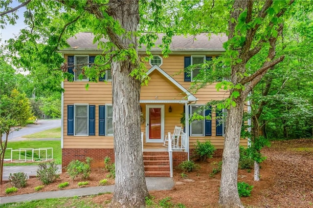 view of front of home with covered porch