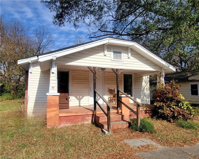 bungalow featuring a porch