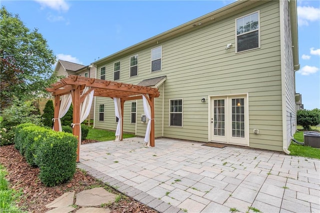2403 Hammock Dr, High Point, NC 27265 - back of house with a pergola and a patio