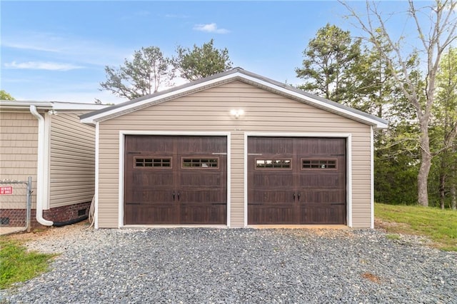 view of detached garage