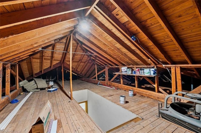 407 Pinedale Dr, Reidsville, NC 27320 - attic with an upstairs landing