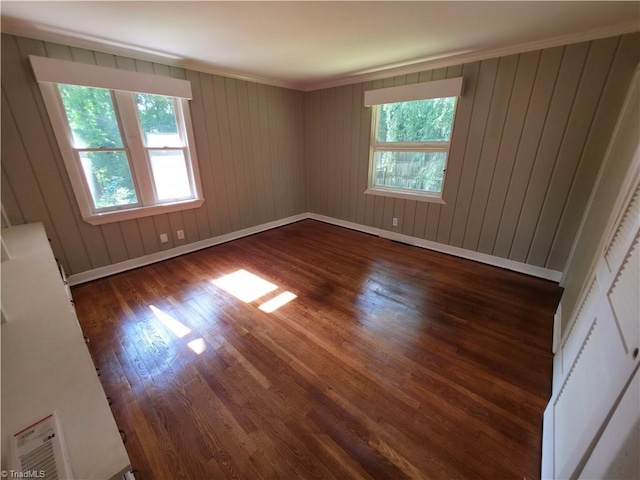 2841 Wesleyan Ln, Winston-Salem, NC 27106 - unfurnished room with plenty of natural light, wood finished floors, and baseboards