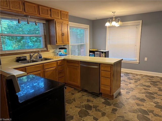 2765 Green Oaks Dr, Winston-Salem, NC 27107 - kitchen with dishwasher, a peninsula, black electric range oven, a chandelier, and light countertops