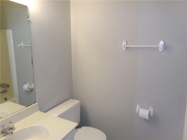 203 Turkey Hill Dr, King, NC 27021 - full bath featuring toilet and vanity