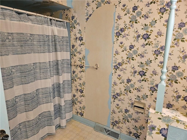 112 Balcony Ln, Mount Airy, NC 27030 - view of bathroom