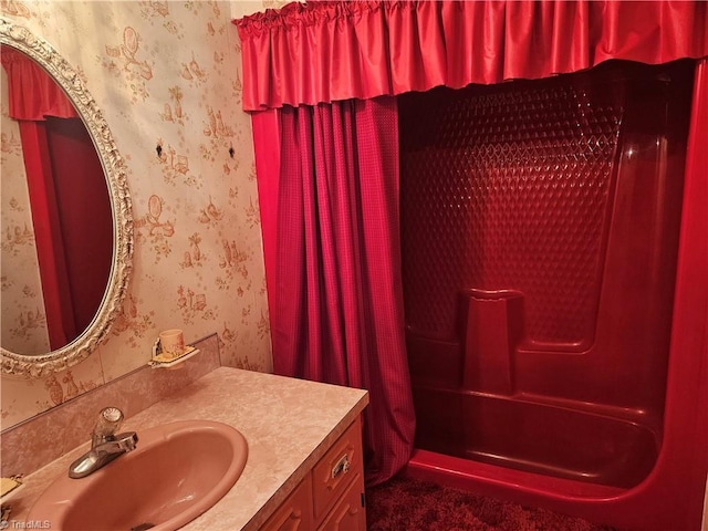 112 Balcony Ln, Mount Airy, NC 27030 - bathroom featuring vanity and shower / bath combo