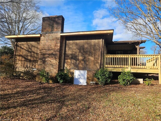 112 Balcony Ln, Mount Airy, NC 27030 - view of home's exterior featuring a deck