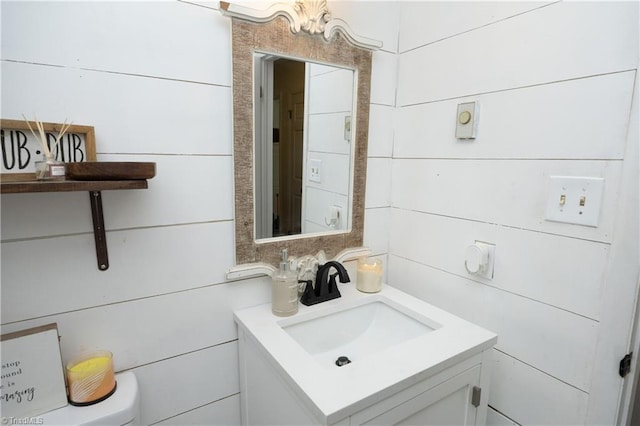 4345 Mcintyre Rd, Gibsonville, NC 27249 - bathroom featuring vanity