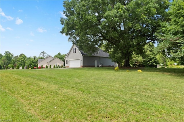 4215 Chippenham Ct, Graham, NC 27253 - view of grassy yard