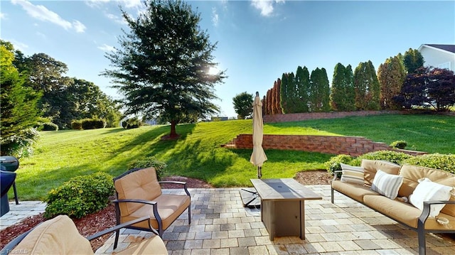 view of patio / terrace featuring an outdoor hangout area