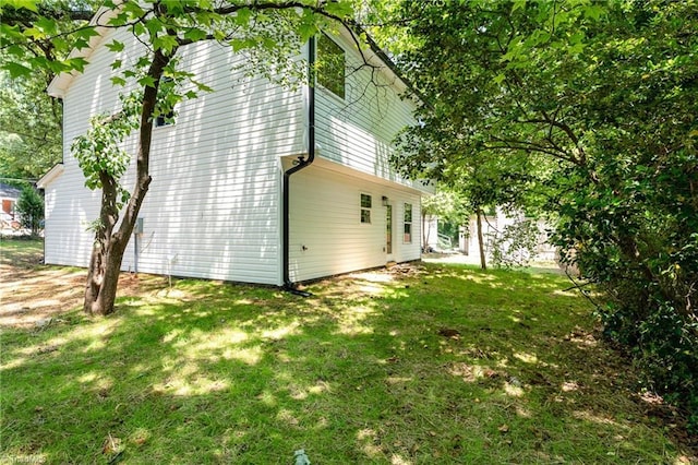 512 Guilford Ave, High Point, NC 27262 - view of home's exterior featuring a lawn