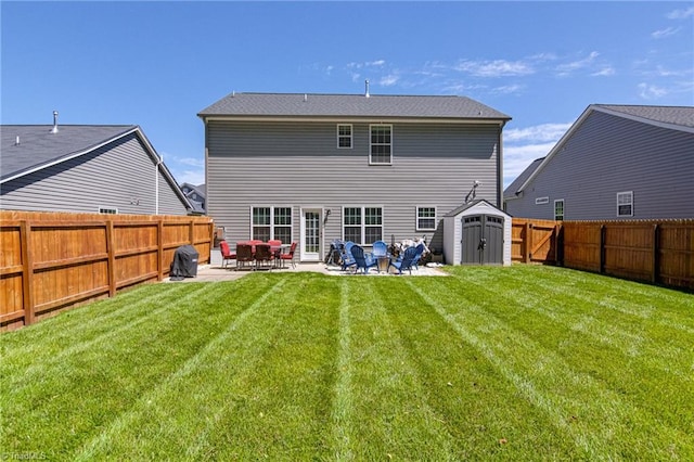 4548 River Gate Dr, Clemmons, NC 27012 - back of property with a patio area