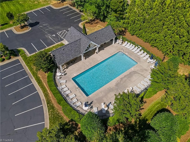 4548 River Gate Dr, Clemmons, NC 27012 - bird's eye view of a pool area