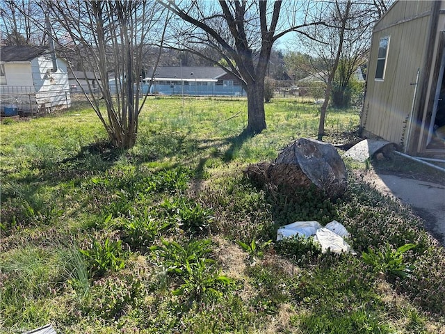 view of yard featuring fence