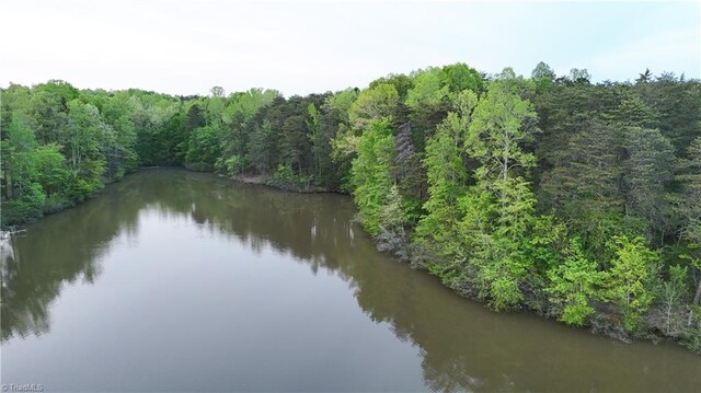 618 Crystal Cove Ln, Yanceyville, NC 27379