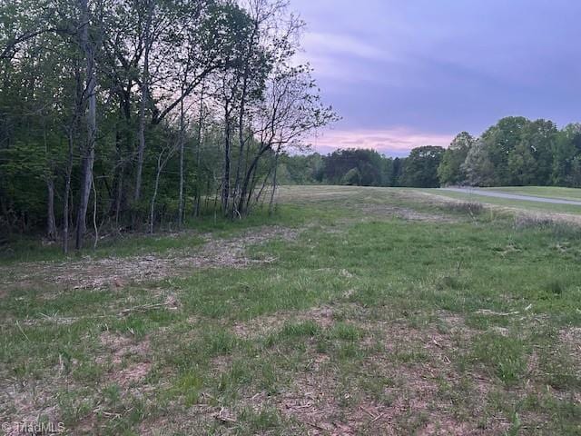 618 Crystal Cove Ln, Yanceyville, NC 27379