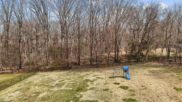 view of yard featuring fence