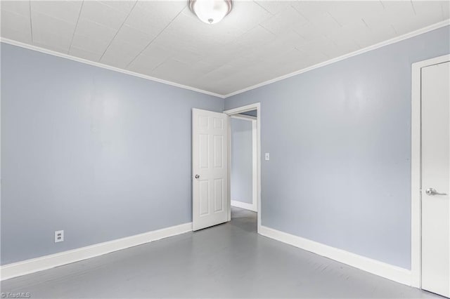 415 White Oak St, High Point, NC 27260 - unfurnished room featuring crown molding and finished concrete flooring