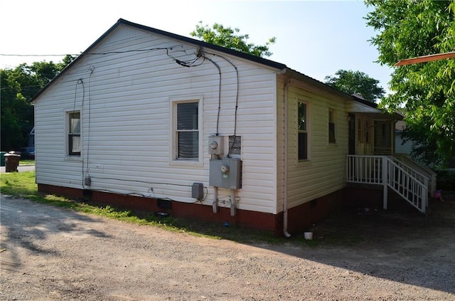 415 White Oak St, High Point, NC 27260 - view of property exterior with crawl space